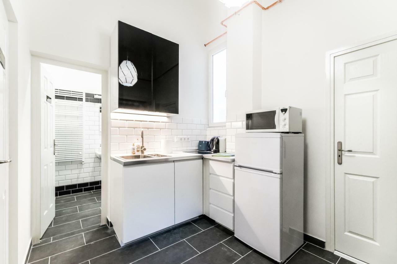 Bpr Colorlib Art Apartment Budapest Luaran gambar